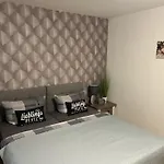 Viktoria *